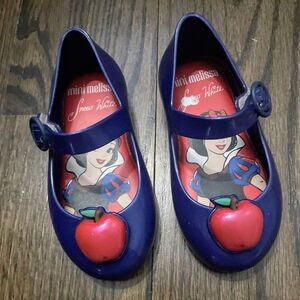 Mini Melissa Disney Snow white 7 EUC